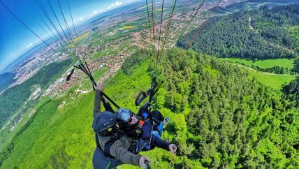 Zbor tandem cu parapanta Bunloc Brasov 1